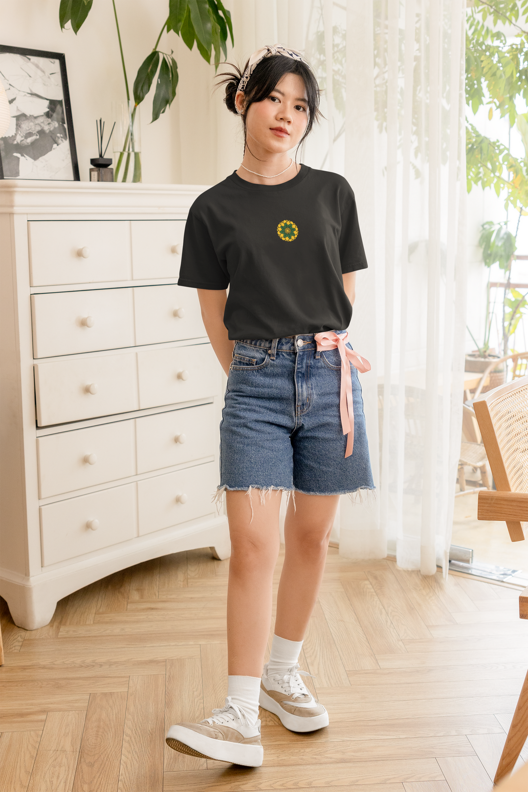 [Sikkim] Floral Embroidery