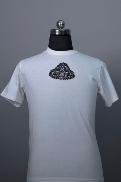[SALE] Royal Design Of Kingkhap - M White