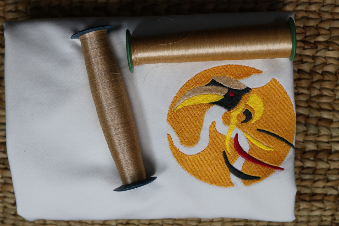 [Limited] Hornbill Muga Embroidery Female