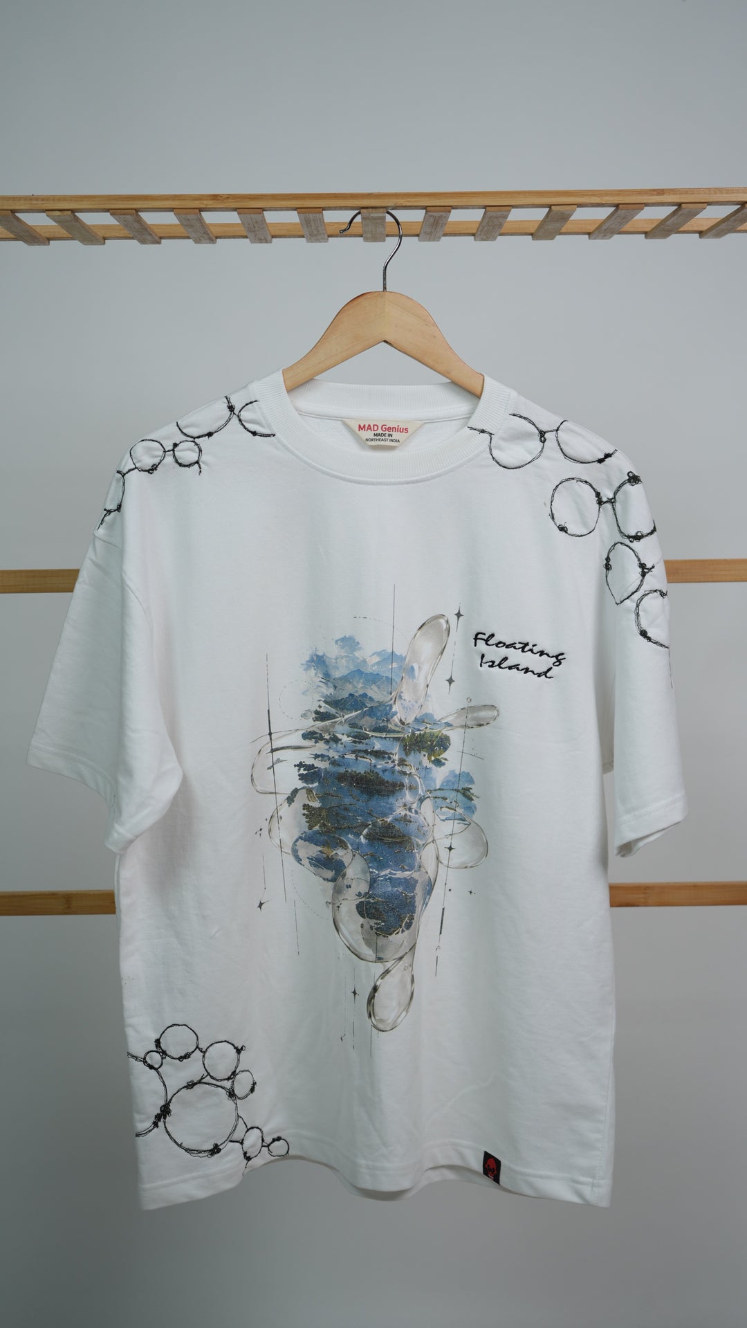 Floating Island tee