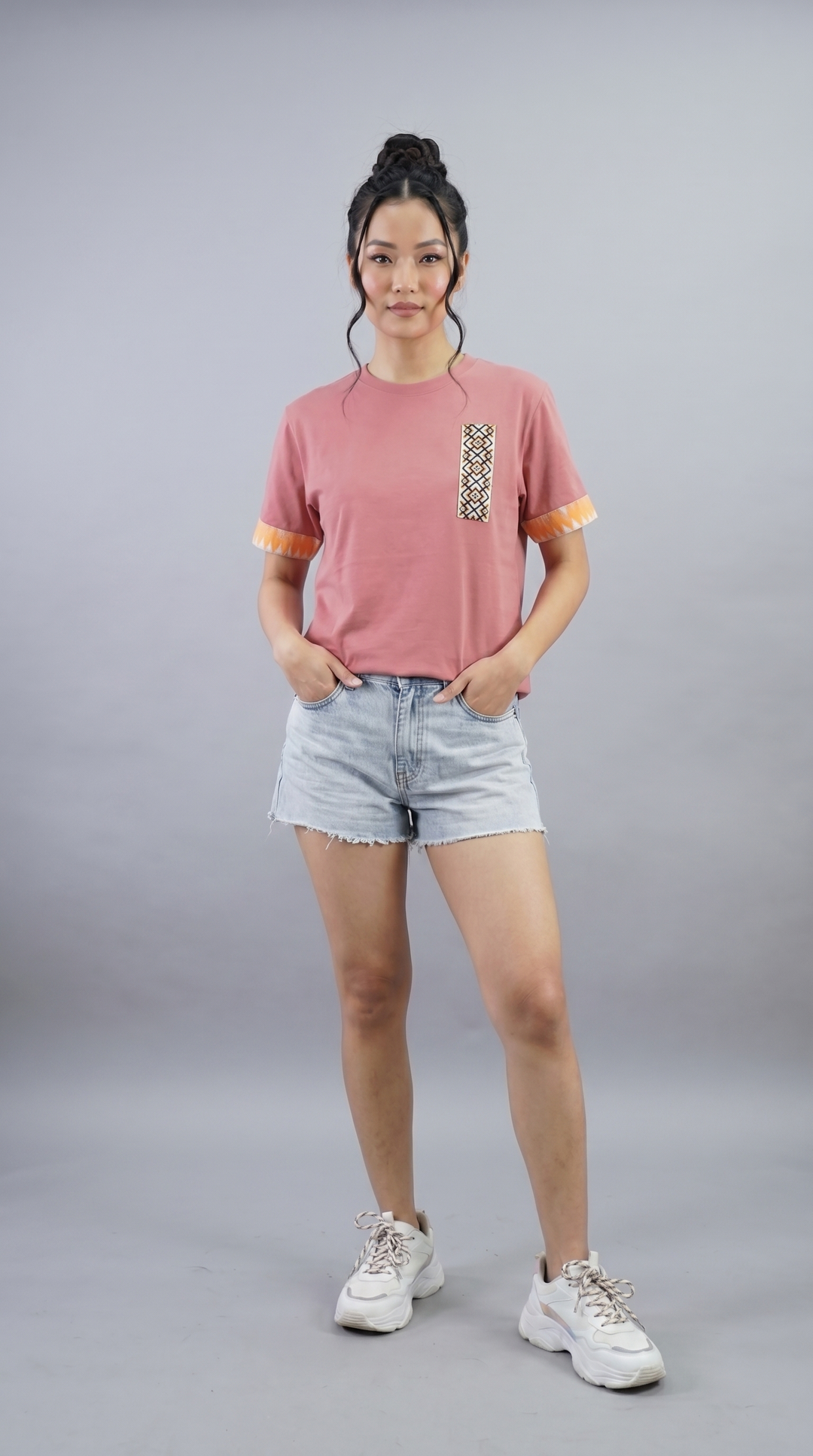 Fusion-Boro Motif Design Female