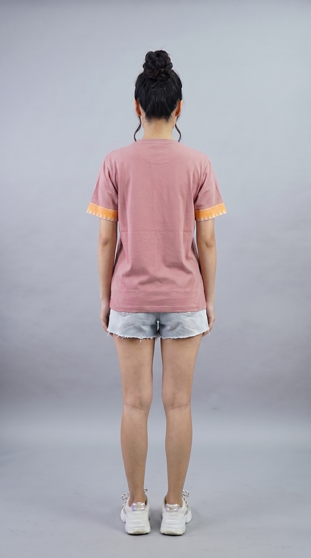 Fusion-Boro Motif Design Female